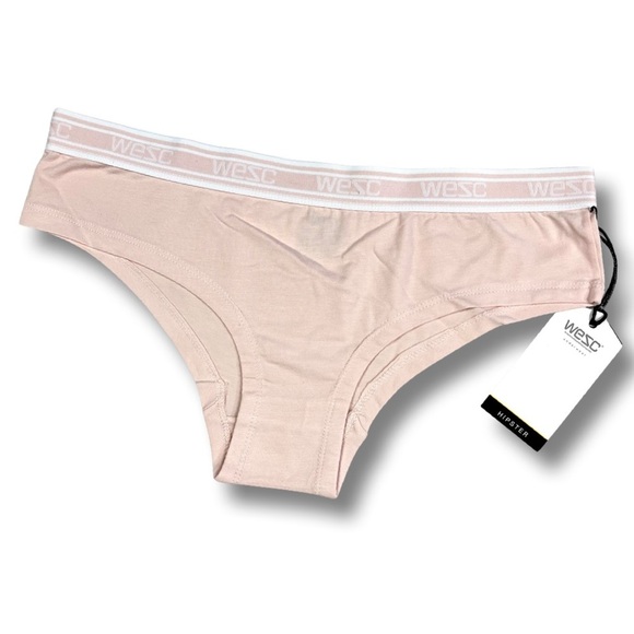 Wesc Hayley Cheeky Boyfriend Style Briefs Brand New - Womens XL - Picture 1 of 3